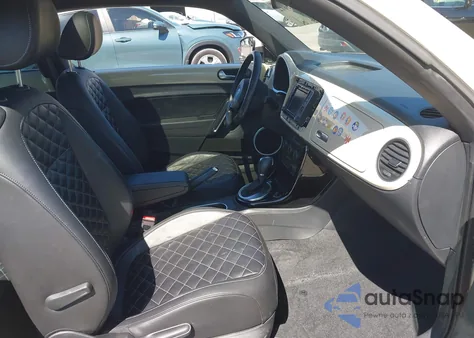 2019 Volkswagen Beetle 2.0T Final Edition Se/2.0T Final Edition Sel/2.0T S z USA, uszkodzony, nr VIN 3VWFD7AT2KM701216